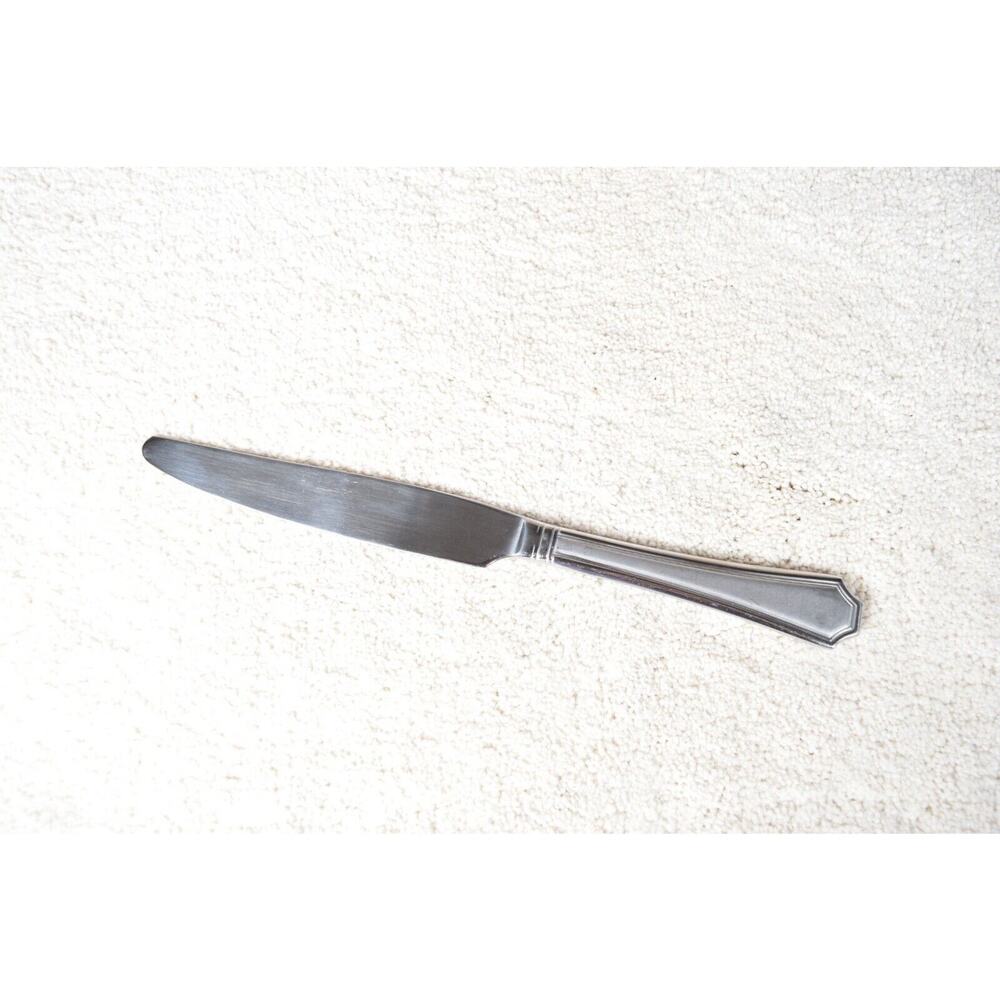 Wallace Stainless Flatware Arlington Dinner Knife 9 5/8 inches